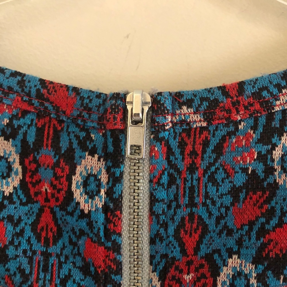LuLaRoe Short Sleeve Red and Blue Fit and Flare Amelia Dress - Picture 5 of 7